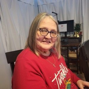 Meet your Posher, Lynda